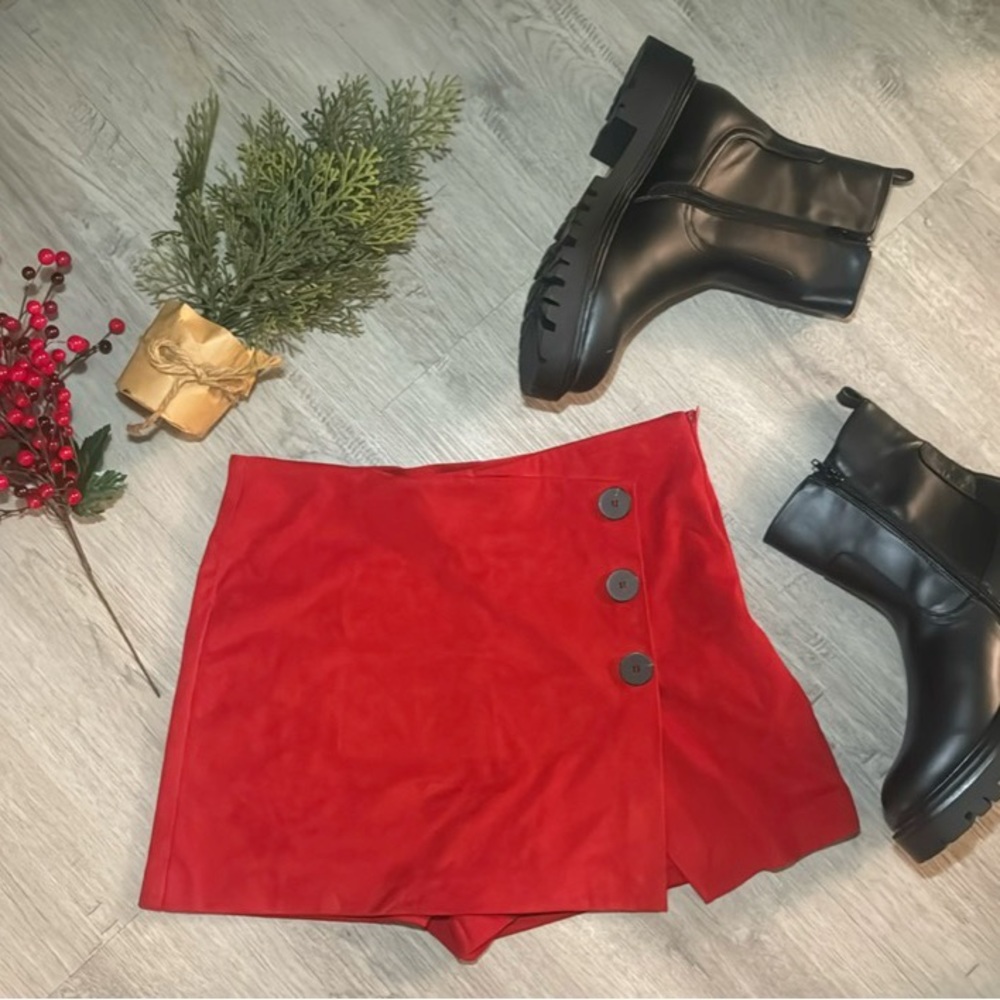 Zara Red Faux Suede Skort